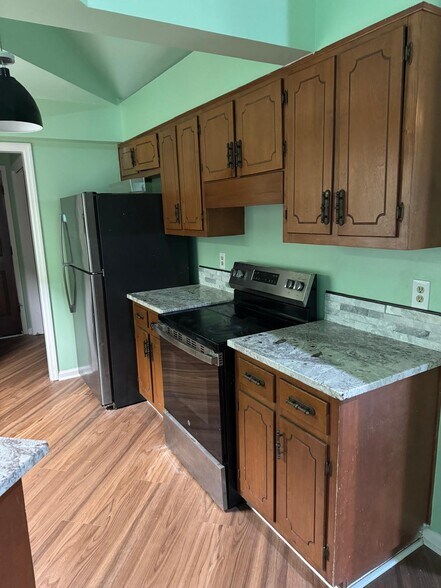 Building Photo - 502 Iveys Scenic Dr