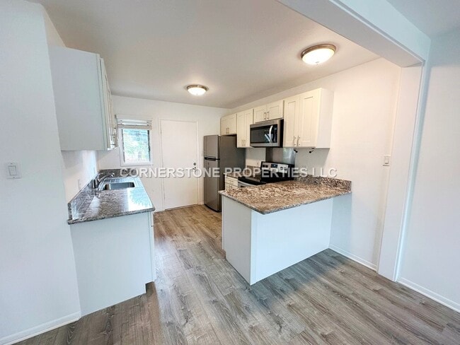 Building Photo - 98-1393-1393 Hinu Pl