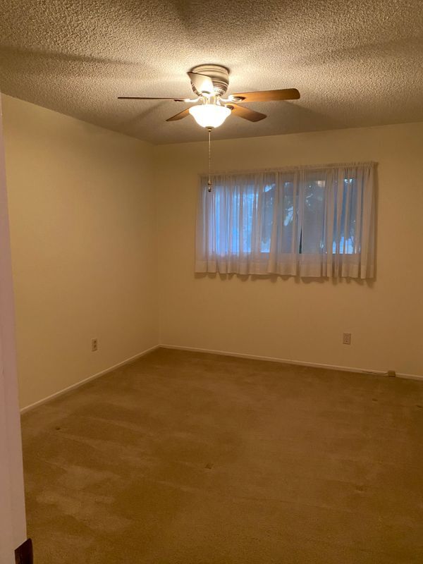 Building Photo - 332 E Landsford St