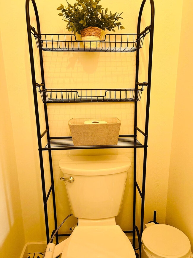 Building Photo - 2500 Kirkwood Dr