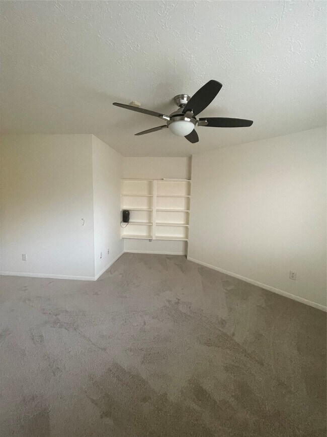 Building Photo - 11306 Yorkshire Oaks Dr