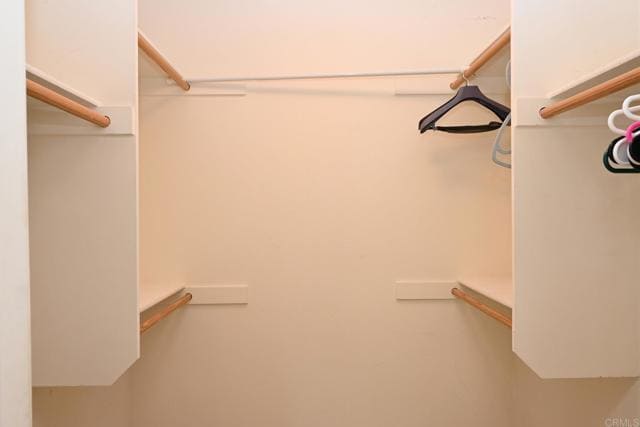 Building Photo - 4035 Bluff View Way