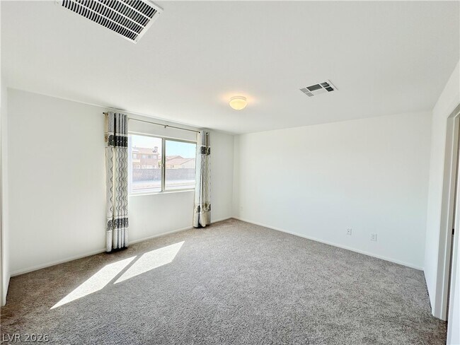 Building Photo - 7623 Royal Halo Ave