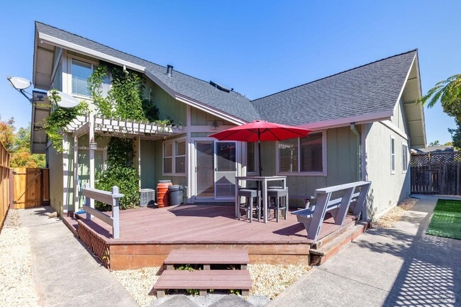 Building Photo - 1424 Dandelion Way
