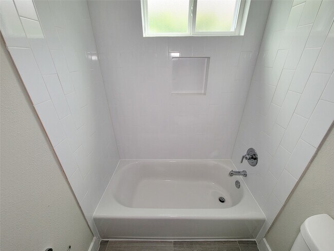 Building Photo - 8316 Curry Rd