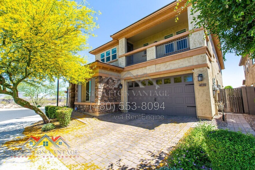 Building Photo - 4721 E Casitas Del Rio Dr