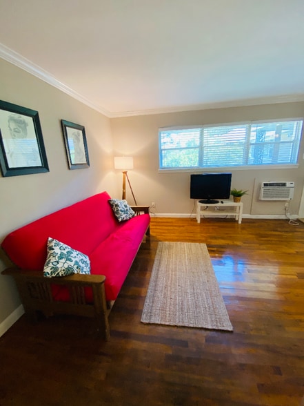 Building Photo - 3619 Garrott St