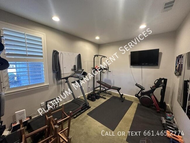 Building Photo - 7345 Sunnyslope Dr