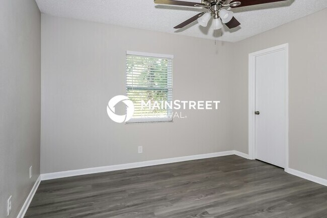 Building Photo - 3 Bedroom Pet-Friendly Home in PORT ST LUCIE, FL with Main Street Renewal
