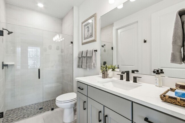 Building Photo - Discover the Ideal 55+ Lifestyle in Your N...