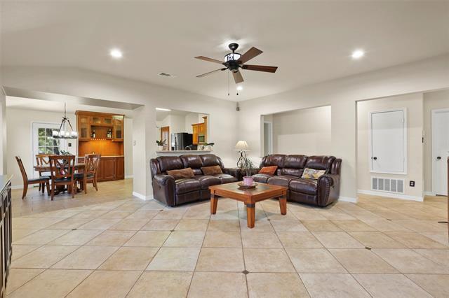 Building Photo - 7802 Milestone Ridge Dr