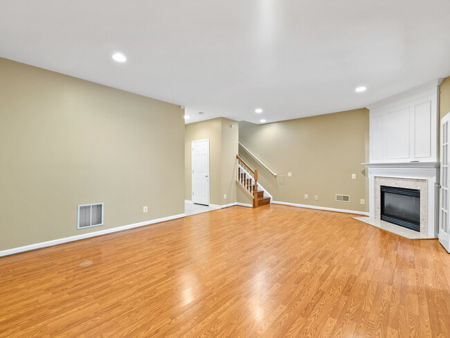 Building Photo - 15005 Danube Way