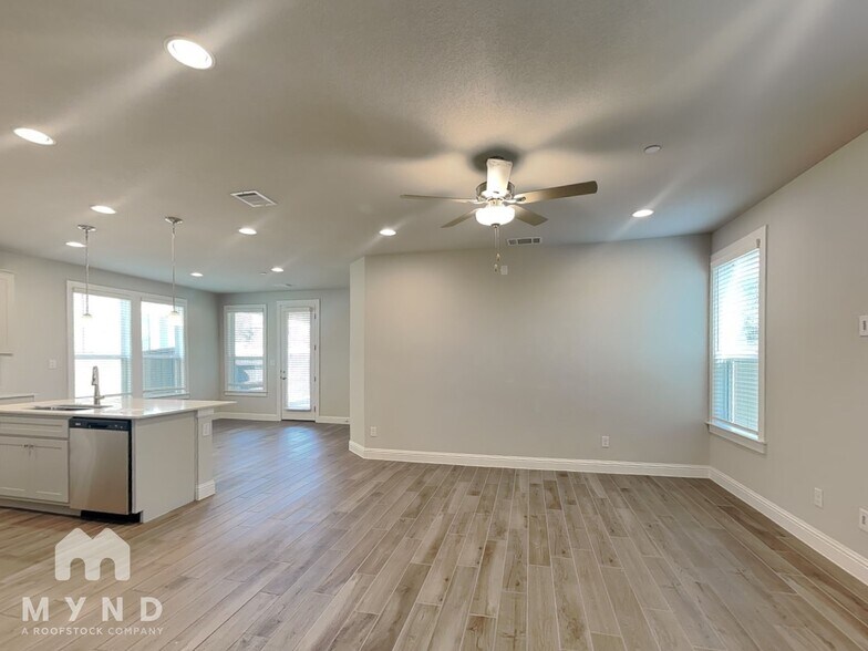 Building Photo - 2605 Sam Bass Rd