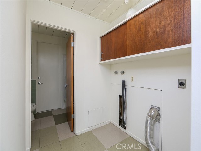 Building Photo - 508 S Woodland St
