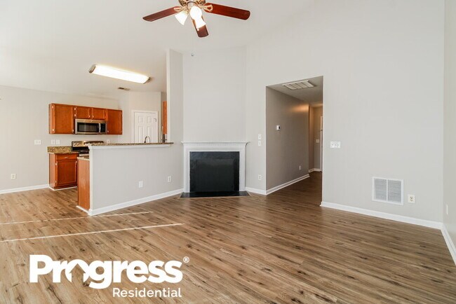 Building Photo - 1930 Hanna Trce