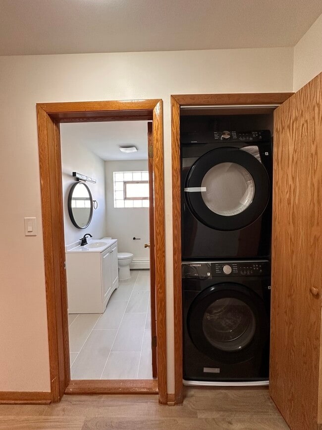 Building Photo - 4500 S Washtenaw Ave.