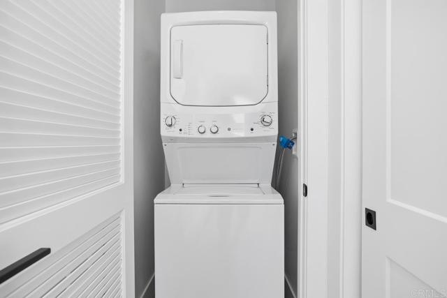 Building Photo - 1211 Stonemark Pl