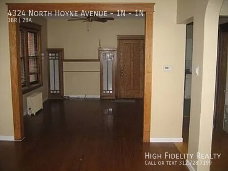 Building Photo - 4324 N Hoyne Ave