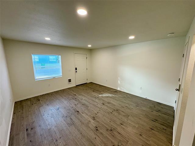 Building Photo - 1120 W Frey