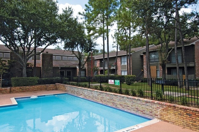 Court Glen Place Houston, TX Apartment Finder