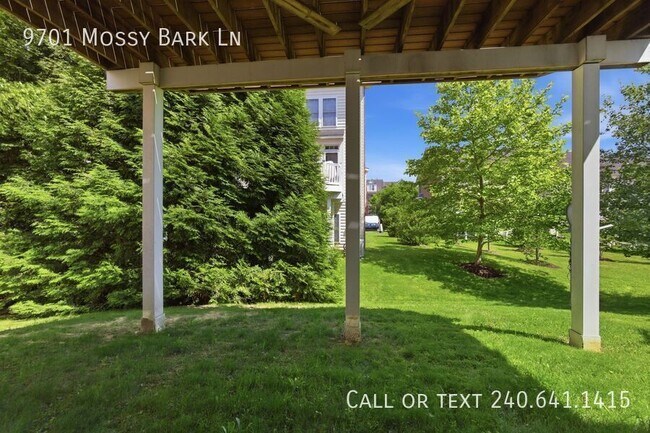 Building Photo - 9701 Mossy Bark Ln