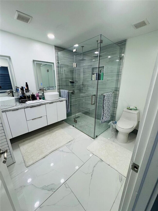 Building Photo - 11761 NW 12th St