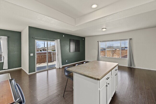 Building Photo - 2217 Inspiration Ln