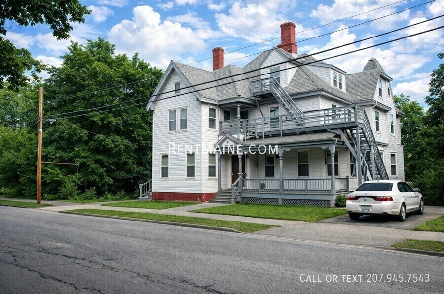 Building Photo - 36 Third St Apt.