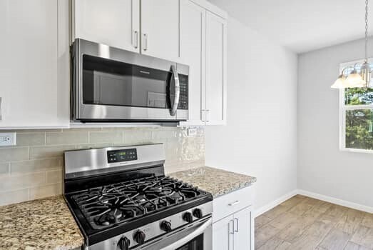 Building Photo - 22139 Approach