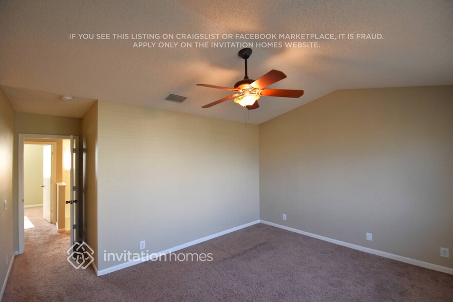 Building Photo - 833 Stanton Dr
