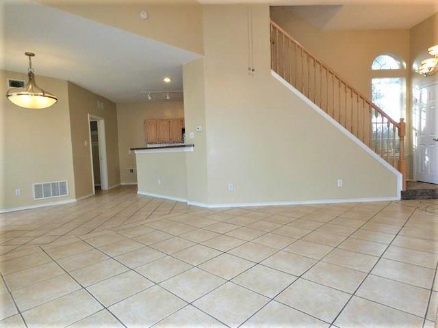 Building Photo - 2713 Clearwater Dr