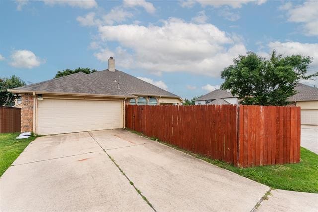 Building Photo - 2832 Bluffview Dr