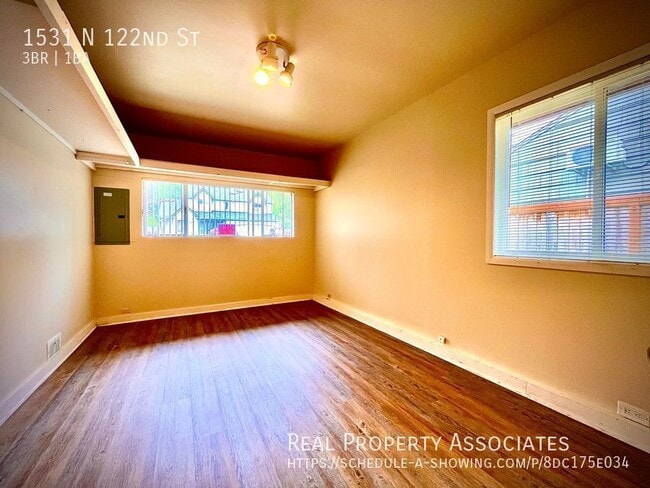 Building Photo - 1531 N 122nd St