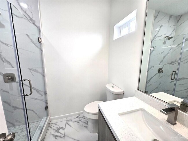 Building Photo - 3201 Magdalena St