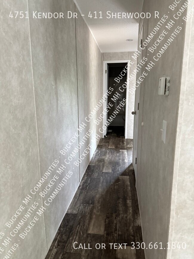 Building Photo - 4751 Kendor Dr