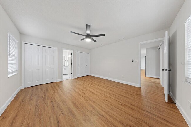 Building Photo - 3253 Oak Point Cir