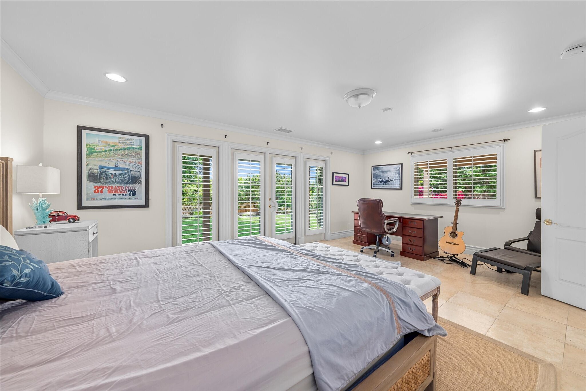 Building Photo - 2129 Palos Verdes Dr W