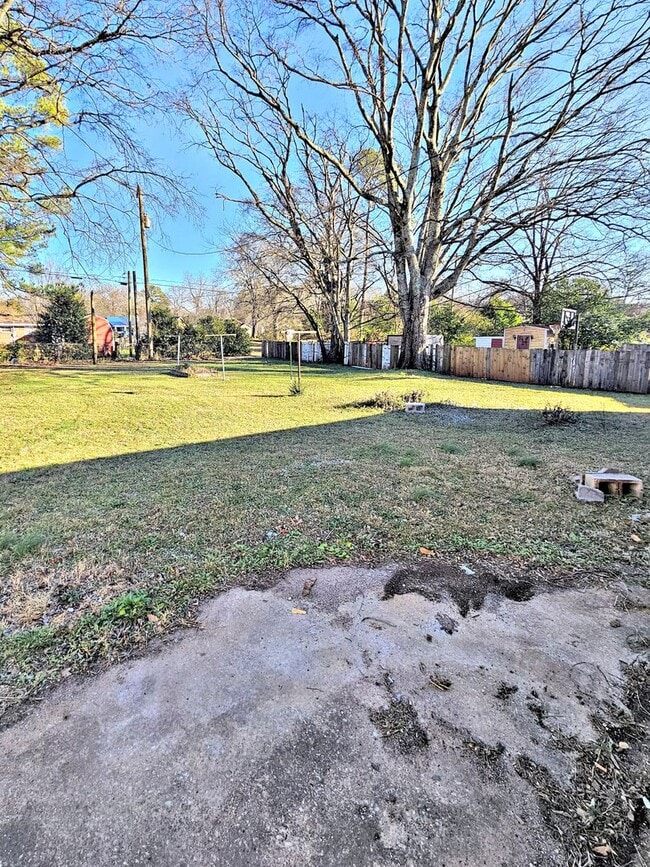 Building Photo - HOUSE FOR RENT - DECATUR NW