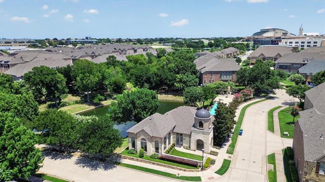 Building Photo - 2873 Creekway Dr
