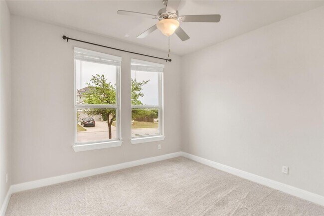 Building Photo - 5300 Cipriano Dr