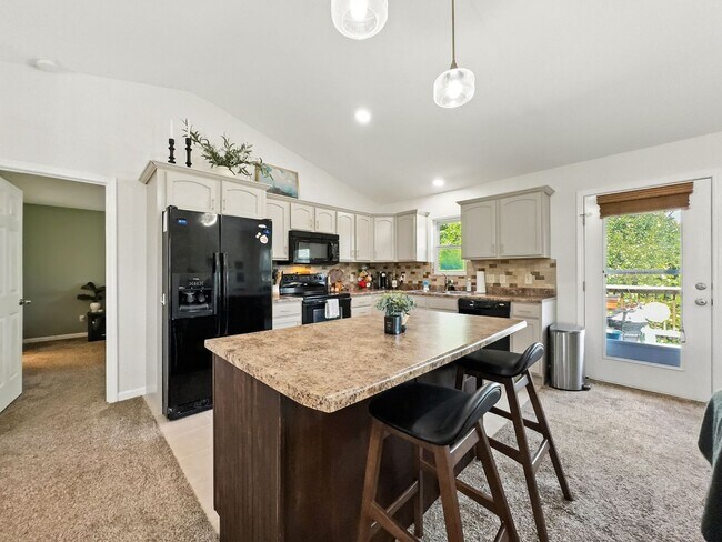 Building Photo - 4689 Inlet Ln