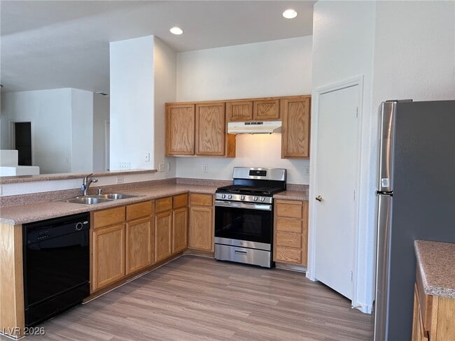 Building Photo - 5123 Topaz Sand St