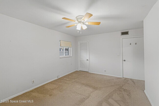 Building Photo - 141 E Exeter St