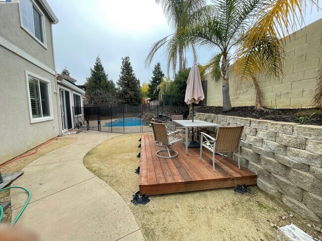 Building Photo - 2894 Lenzie Ct