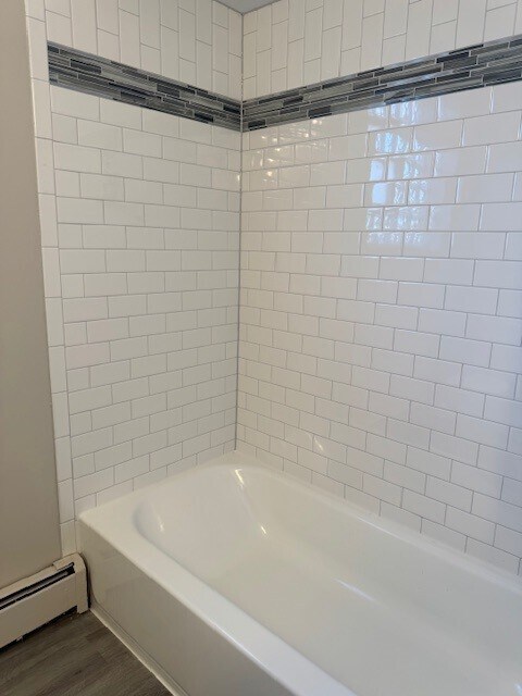 Building Photo - 11220 Moraine Dr