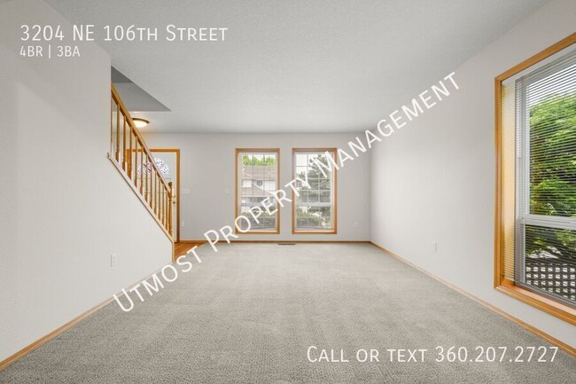 Building Photo - 3204 NE 106th St