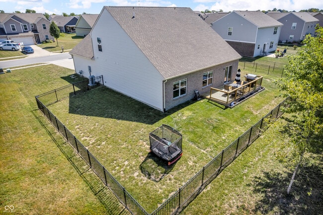 Building Photo - 70 Blue Lace Dr