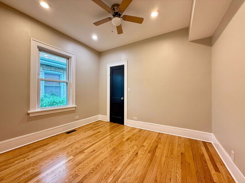 Building Photo - 2130 N 73rd Ave