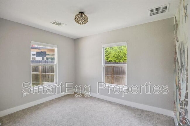 Building Photo - 3703 Tower View Ct