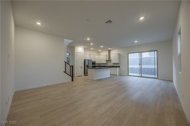 Building Photo - 119 Silver Run Ln